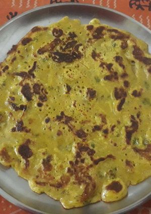 A picture of Besan Chila.