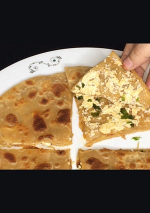 A picture of Paneer Paratha.
