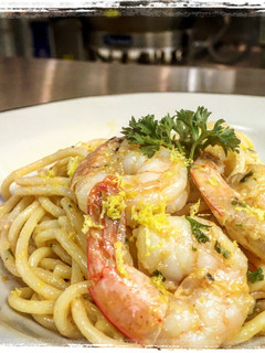 A picture of Lemon Garlic Parsley Parmesan Shrimp Pasta.