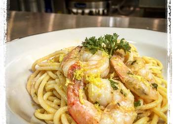 Ready to Serve Lemon Garlic Parsley Parmesan Shrimp Pasta Delicious Perfect