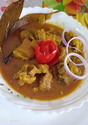 A picture of Mutton curry.