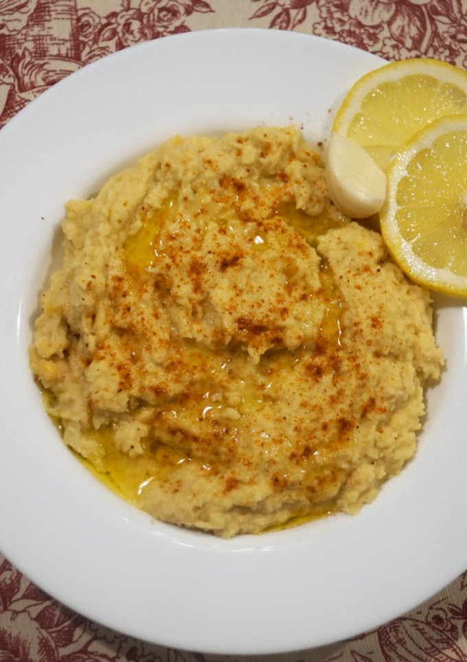 Una foto de Hummus de garbanzos en 5 minutos