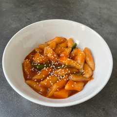 Topokki Gochujang রেসিপির প্রধান ছবি