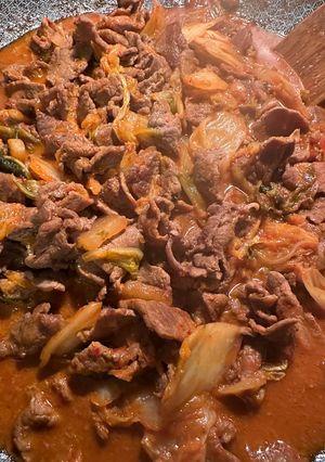 A picture of Spicy Kimchi Beef.