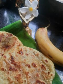 பருப்பு போலி (Paruppu poli recipe in tamil) செய்முறை முக்கிய புகைப்படம்