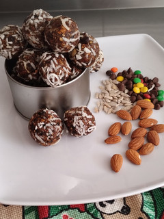 Una foto de Trufas de granos y semillas🥗