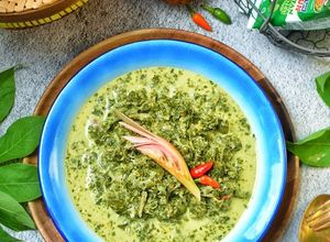 Gambar Daun Ubi Tumbuk Khas Batak