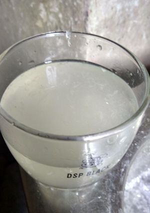 A picture of Nimbu pani.
