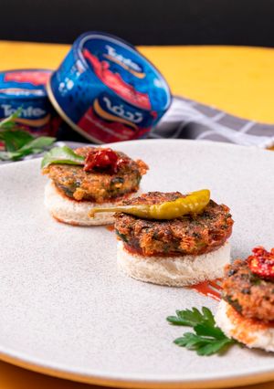 عکسی از دستور کتلت با تن ماهی