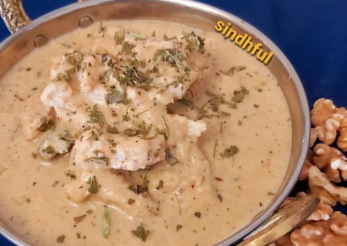 Creamy Walnut Chicken