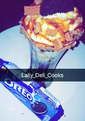 A picture of Oreo milkshake.