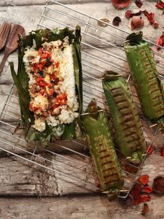 Foto resep Nasi Bakar isi Tongkol Suwir Balado