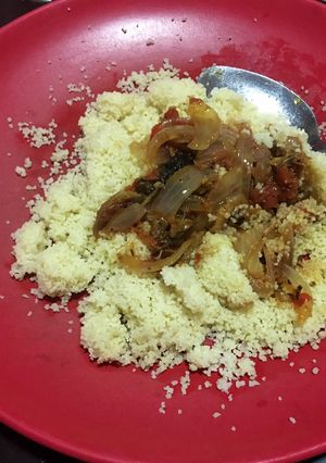 A picture of Cous-cous & sauce🍲🍚.