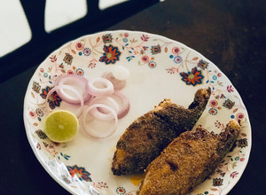 A picture of Bangda Rava Fry.