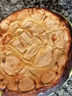 Una foto de Torta de manzana súper fácil