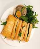 Đậu hủ hấp cuộn rau răm