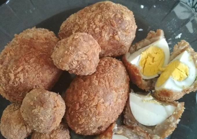 Bakso babi Chrispy Isi telur