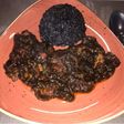 Calamares enlatados en su tinta con arroz negro