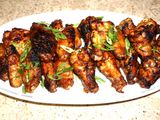 Alitas de pollo teriyaki asadas a la parrilla
