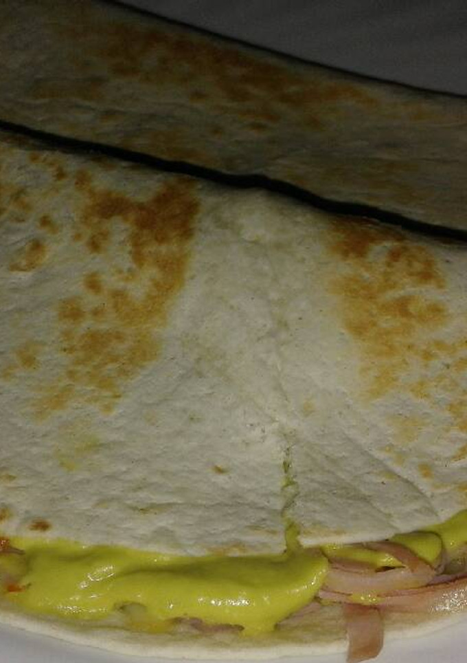 Una foto de Quesadillas con guacamole