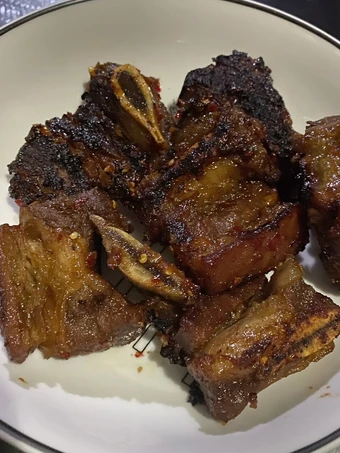 Langkah Gampang Membuat Resep Iga Bakar Pedas Manis Anti Ribet, Enak Banget