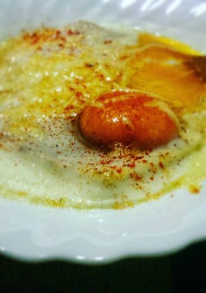 Una foto de Zuppa pavese 