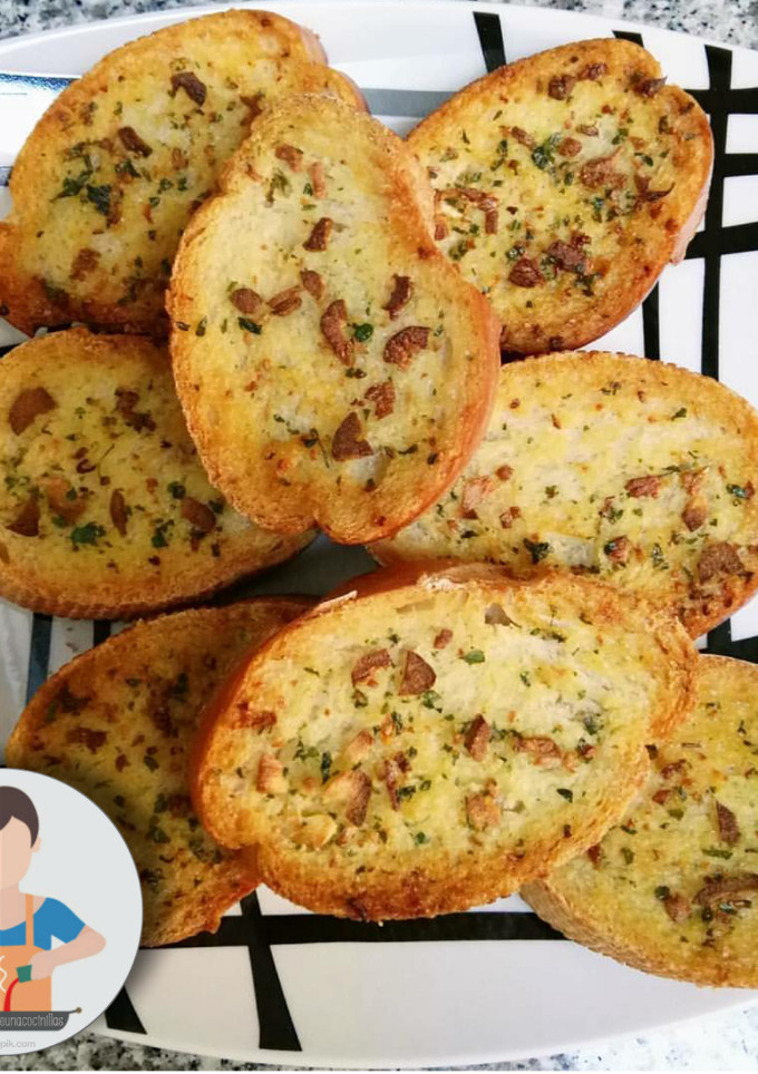 Una foto de Pan de ajo