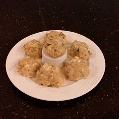 A picture of Juicy Chicken Meatballs.