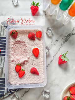 Foto resep Es krim strawberry