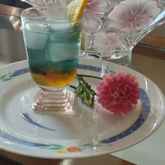 A picture of Peach Aqua.