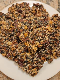 芝麻核桃紅棗薄脆餅 的食譜成品照片