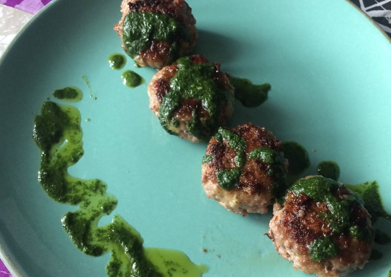 Albóndigas al pesto