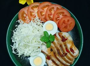 Hình của món Thịt vai heo chiên nước tương.