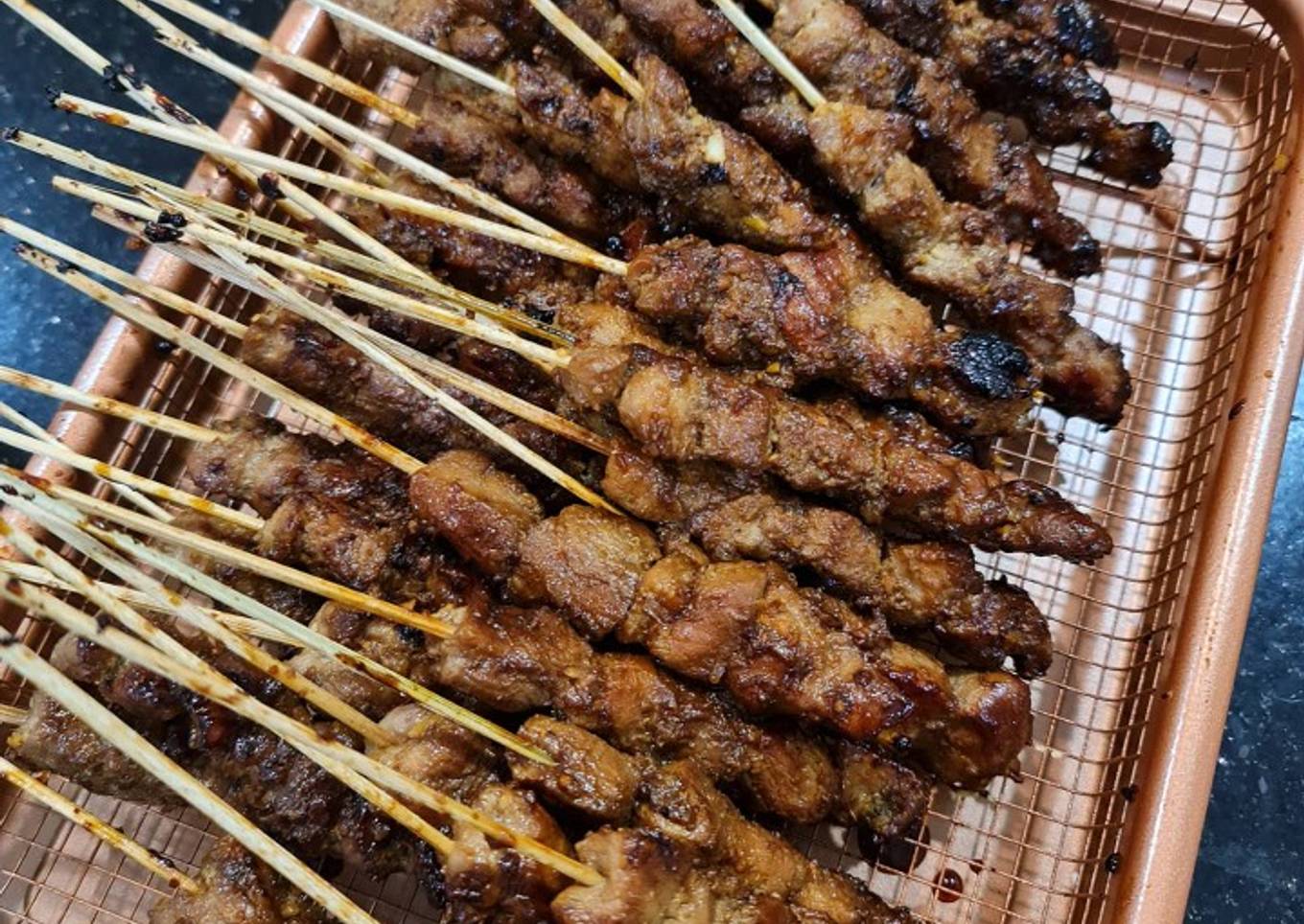 Sate babi manis