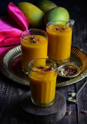 A picture of Aamras.