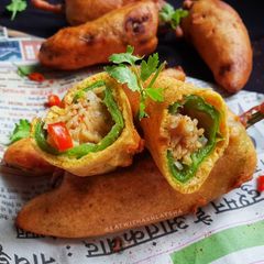Noodles Potato Mirchi Pakoda A picture of Noodles Potato Mirchi Pakoda.