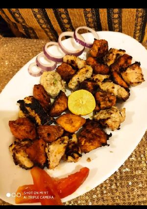 A picture of Chicken malai boti.