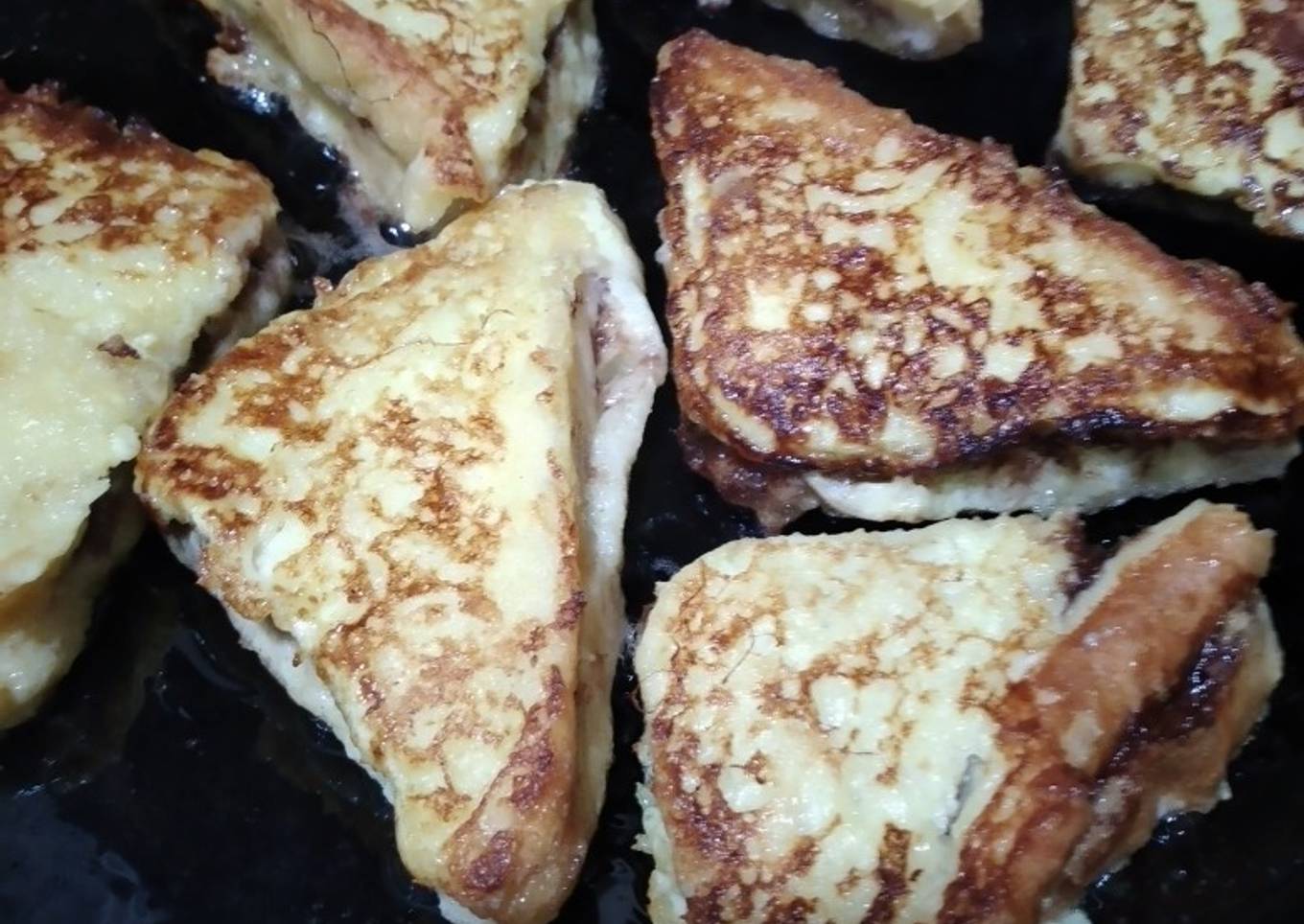 Chocolate filled french toast