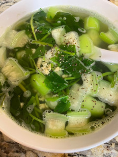 Hình của món Canh mướp mồng tơi.