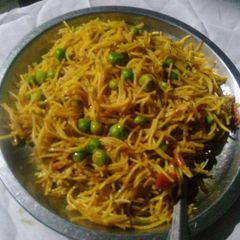 Spicy peas vermicelli A picture of Spicy peas vermicelli.