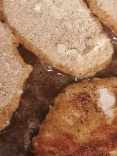 A picture of Parmesan Crusted Porkchops.