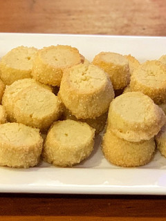 A picture of French Sablé cookies.