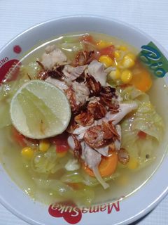 Foto resep Sop ayam simpel🌽🥕