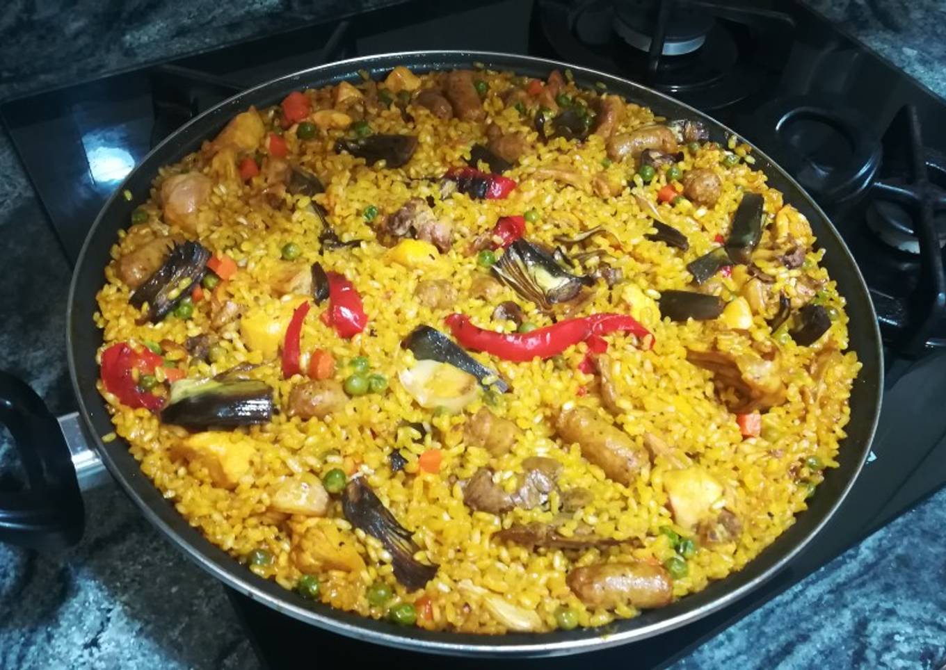 Paella de arroz integral