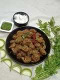 Gujarati Snack Dudhi kothmir na Muthiya (swap methi to coriander)