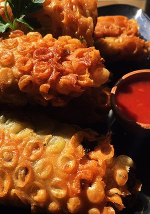 عکسی از دستور سمبـوسه خونگی🫔