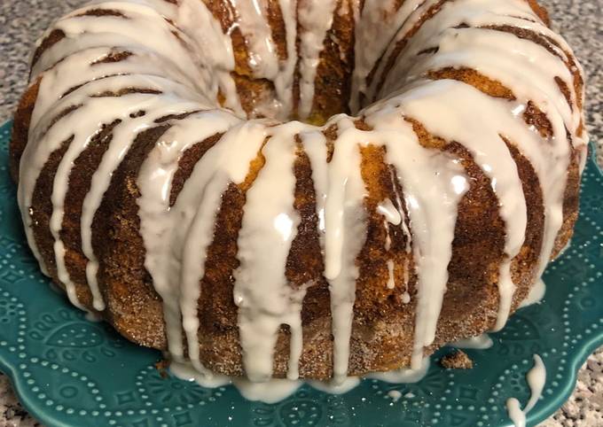 Cinnamon Bundt Cake