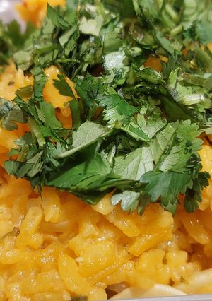 Una foto de Risotto con vegetales 🍚 variedad Carnaroli