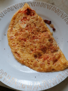 Szalonnás, hagymás omlett recept fotója