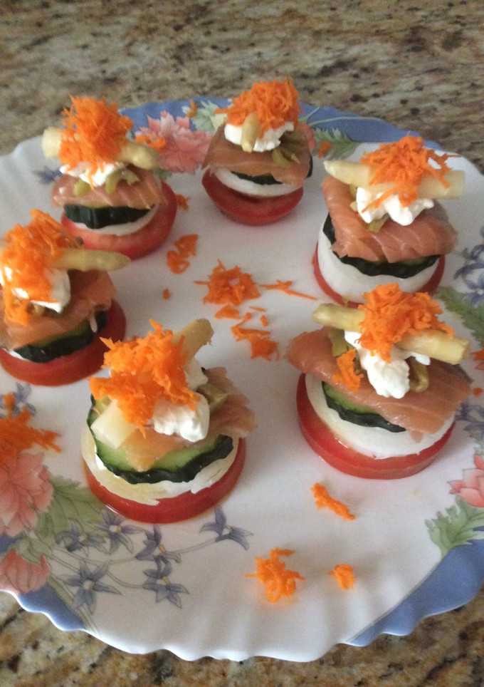 Una foto de Pinchos de ensalada